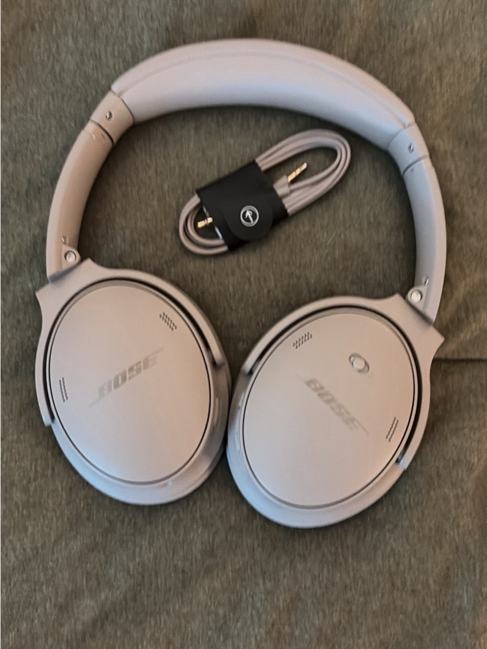 Bose Over-Ear Wireless QuietComfort Headphones — sandstone